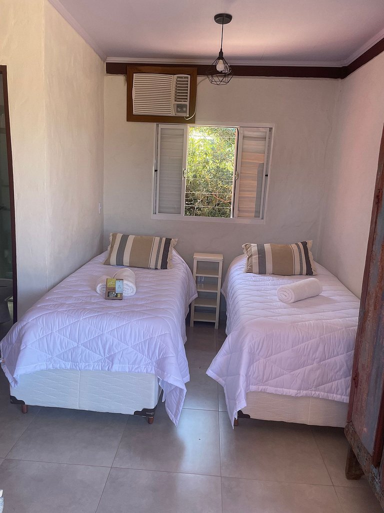 Vila charmosa - Capacidade para 20 pessoas